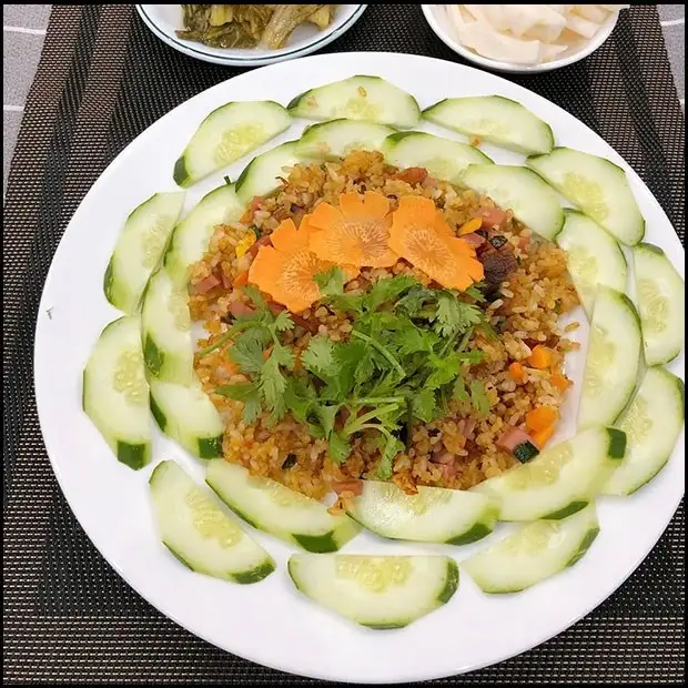 Cách làm Cách làm cơm rang tóp mỡ giòn rụm hấp dẫn vô cùng đơn giản cho bữa cơm nhà Hình ảnh món Cách làm cơm rang tóp mỡ giòn rụm hấp dẫn vô cùng đơn giản cho bữa cơm nhà - Công thức nấu ăn chi tiết