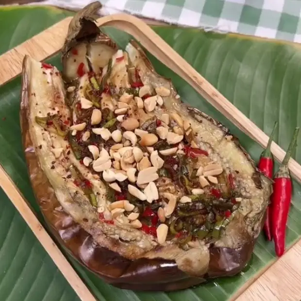 Cách làm 2 cách làm cà tím nướng mỡ hành bằng nồi chiên không dầu béo thơm đơn giản Hình ảnh món 2 cách làm cà tím nướng mỡ hành bằng nồi chiên không dầu béo thơm đơn giản - Công thức nấu ăn chi tiết