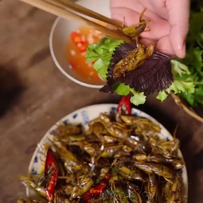 Cách làm Cách làm muồm muỗm rang lá chanh đặc sản Yên Bái bằng chảo chống dính Hình ảnh món Cách làm muồm muỗm rang lá chanh đặc sản Yên Bái bằng chảo chống dính - Công thức nấu ăn chi tiết