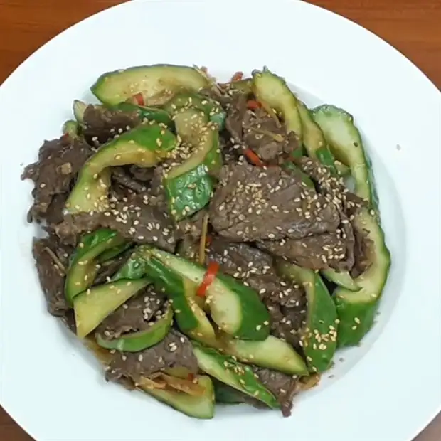 Hình ảnh món Cách làm thịt bò xào dưa leo cực nhanh, thơm ngon, ăn lạ miệng - Công thức nấu ăn chi tiết