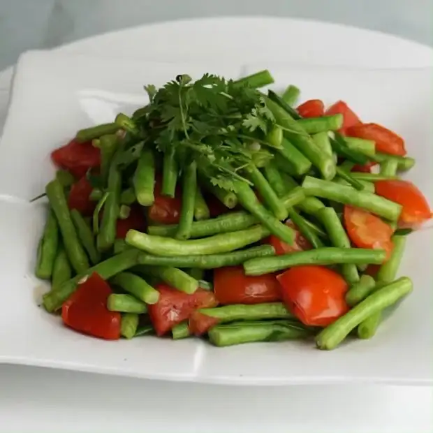 Cách làm 3 Cách làm đậu đũa xào chay với cà chua và nấm ngon miệng thanh đạm dễ làm Hình ảnh món 3 Cách làm đậu đũa xào chay với cà chua và nấm ngon miệng thanh đạm dễ làm - Công thức nấu ăn chi tiết