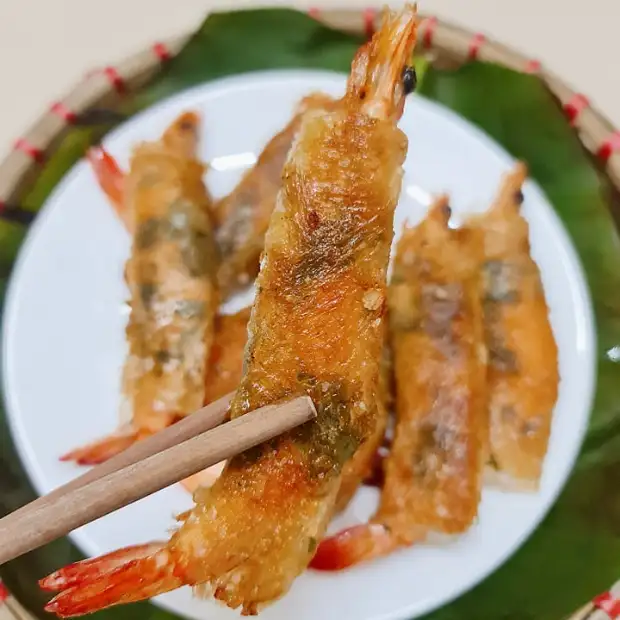 Cách làm Cách làm món tôm cuốn chả rế giòn rụm, siêu hấp dẫn Hình ảnh món Cách làm món tôm cuốn chả rế giòn rụm, siêu hấp dẫn - Công thức nấu ăn chi tiết