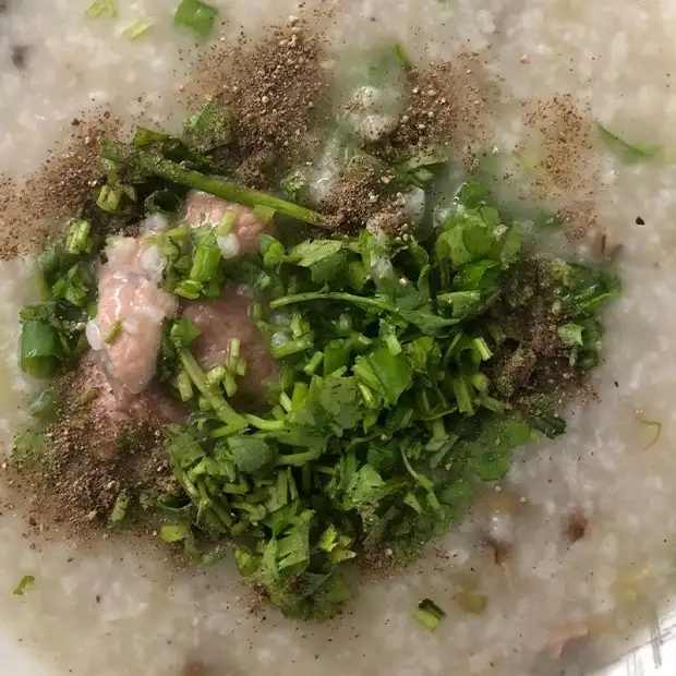 Cách làm Cách nấu cháo xương heo ngon, bổ dưỡng cho cả nhà chỉ với vài bước Hình ảnh món Cách nấu cháo xương heo ngon, bổ dưỡng cho cả nhà chỉ với vài bước - Công thức nấu ăn chi tiết